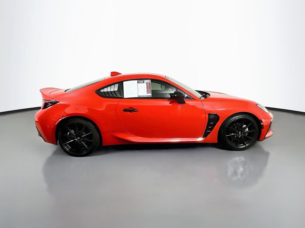 Used 2023 Toyota GR86 Premium w/ ALL Weather Mat Package (TMS) RWD image 7