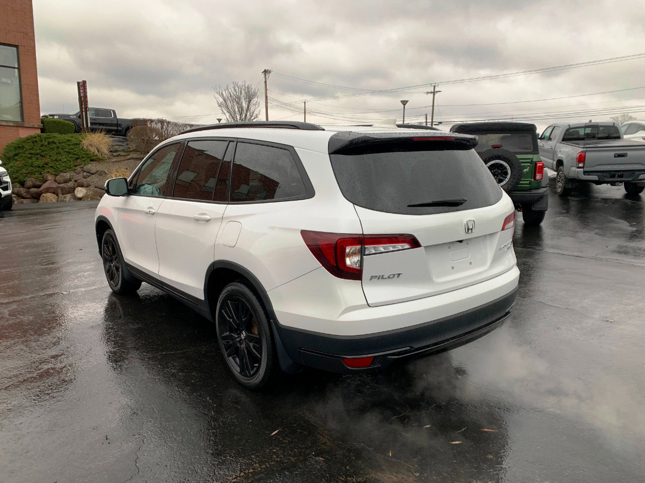 Used 2022 Honda Pilot Black Edition image 23