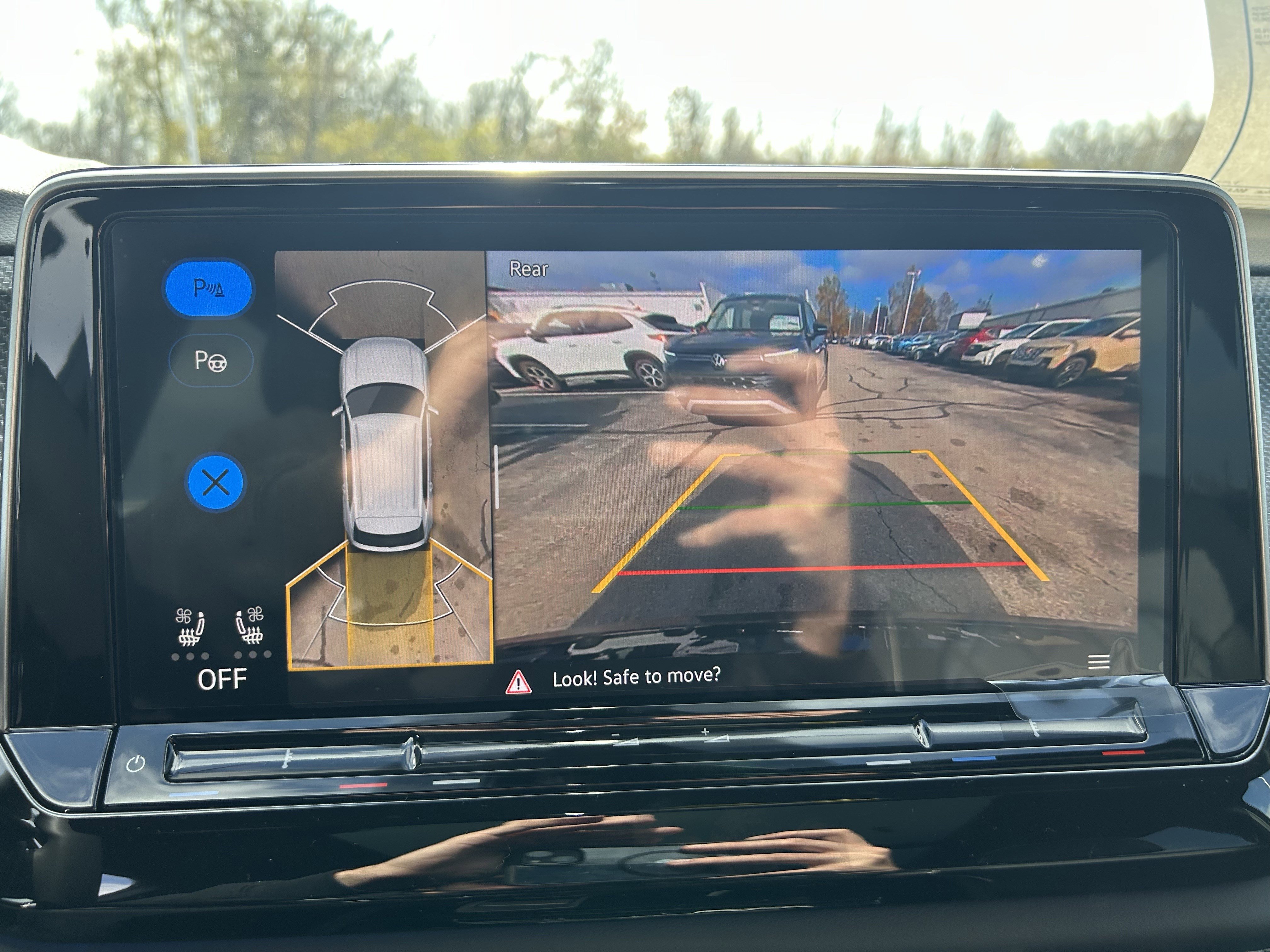 New 2026 Volkswagen Atlas Cross Sport SEL Premium R-Line image 19