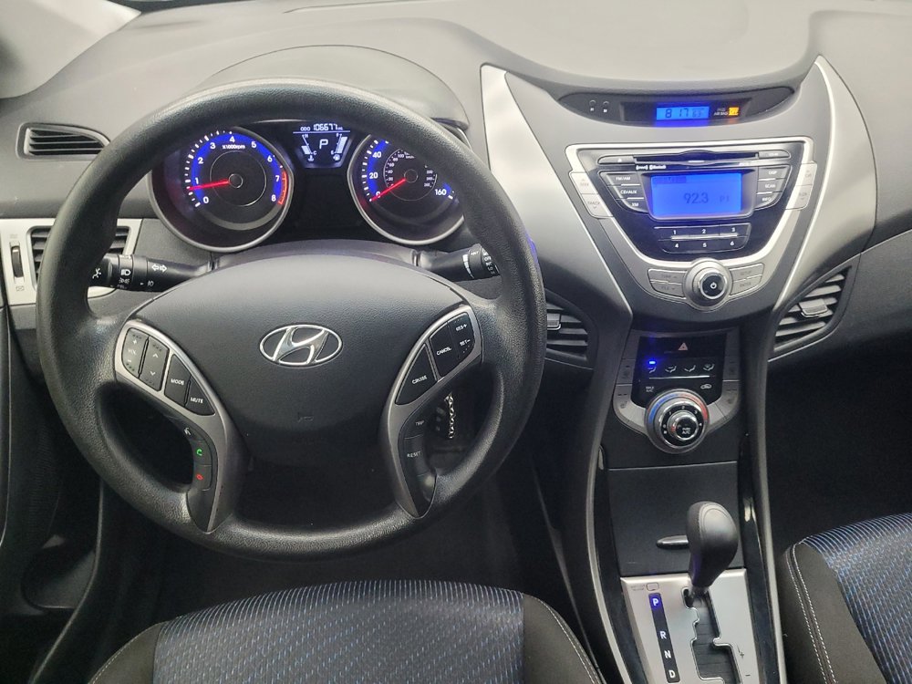 Used 2013 Hyundai Elantra image 22