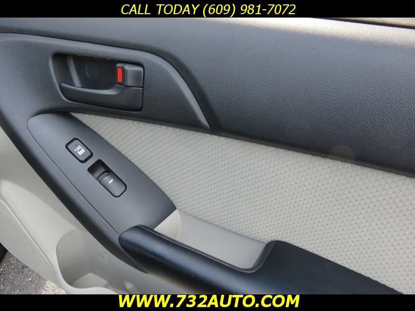 Used 2011 Kia Forte EX w/ Fuel Economy Pkg image 15