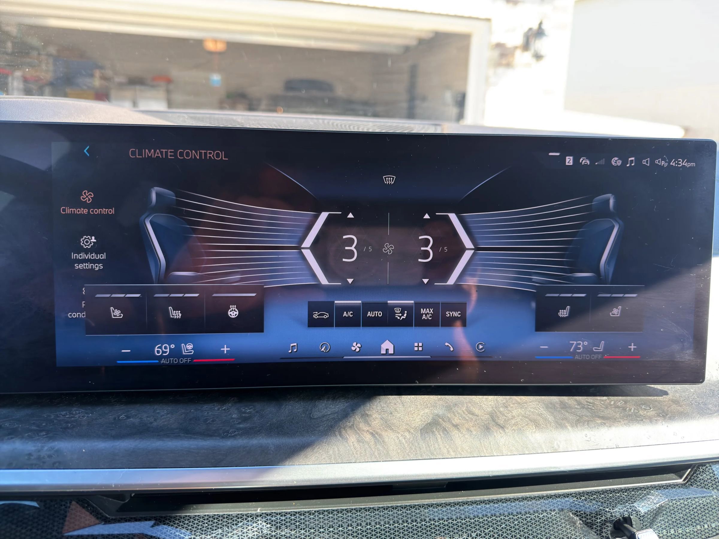 Used 2024 BMW X5 sDrive40i w/ Premium Package RWD image 35