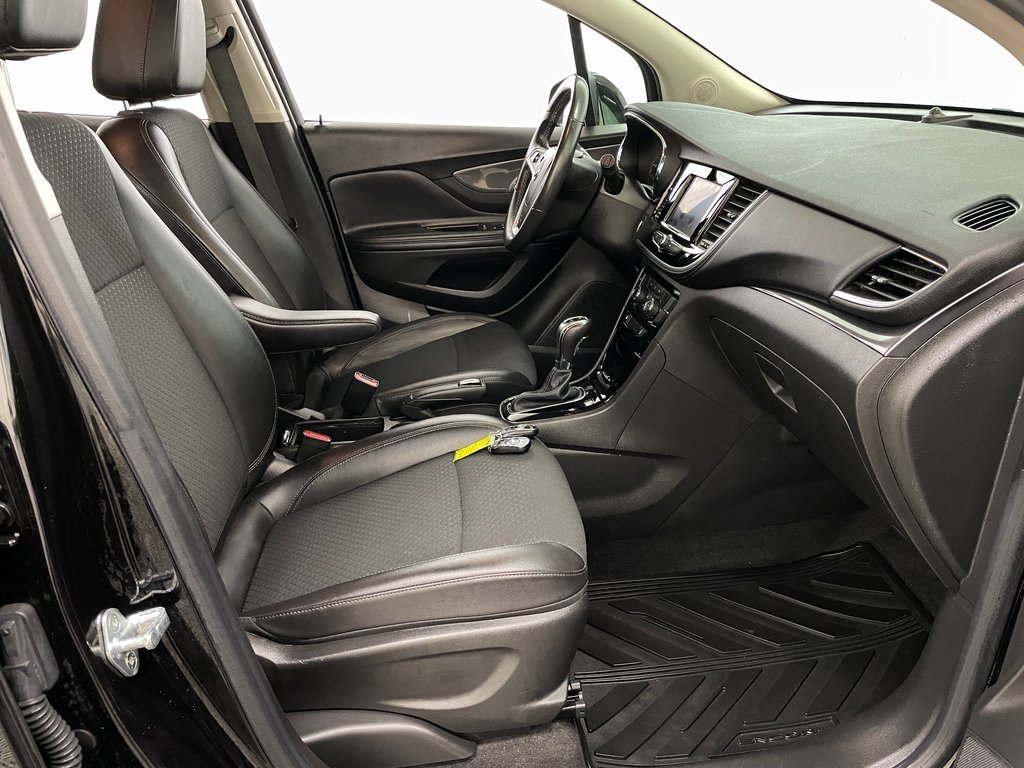 Certified 2022 Buick Encore Preferred w/ Safety Package II image 36