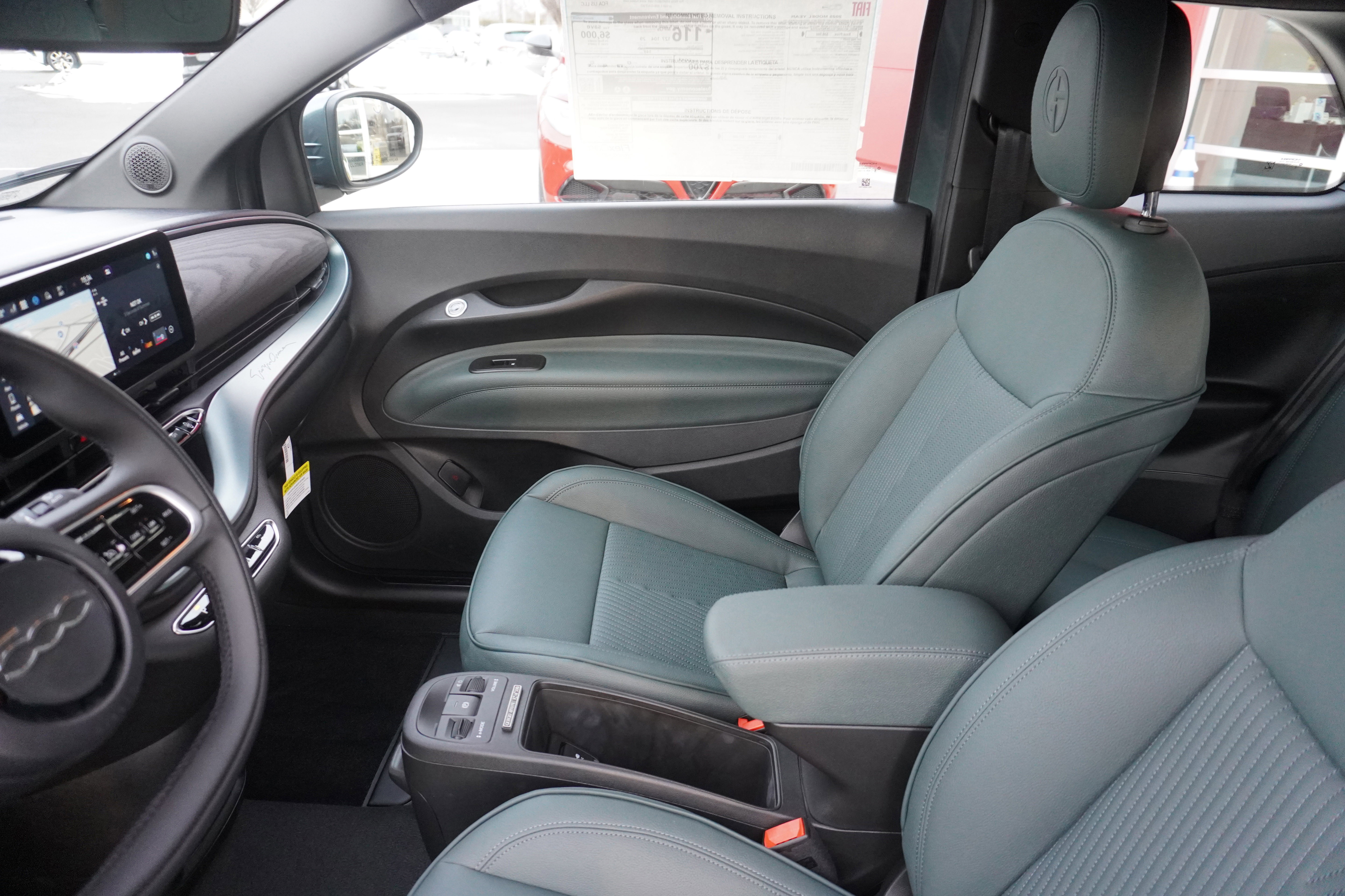 New 2025 FIAT 500 e image 16