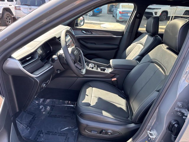 New 2027 Jeep Grand Cherokee L Limited AWD/4WD image 19
