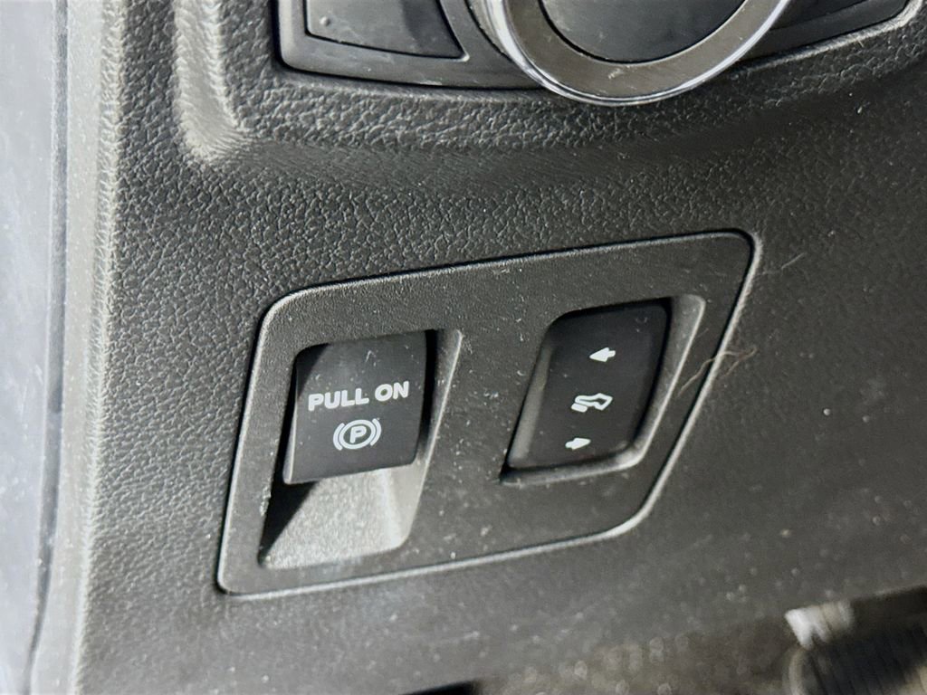 Used 2021 Ford Expedition Limited image 22