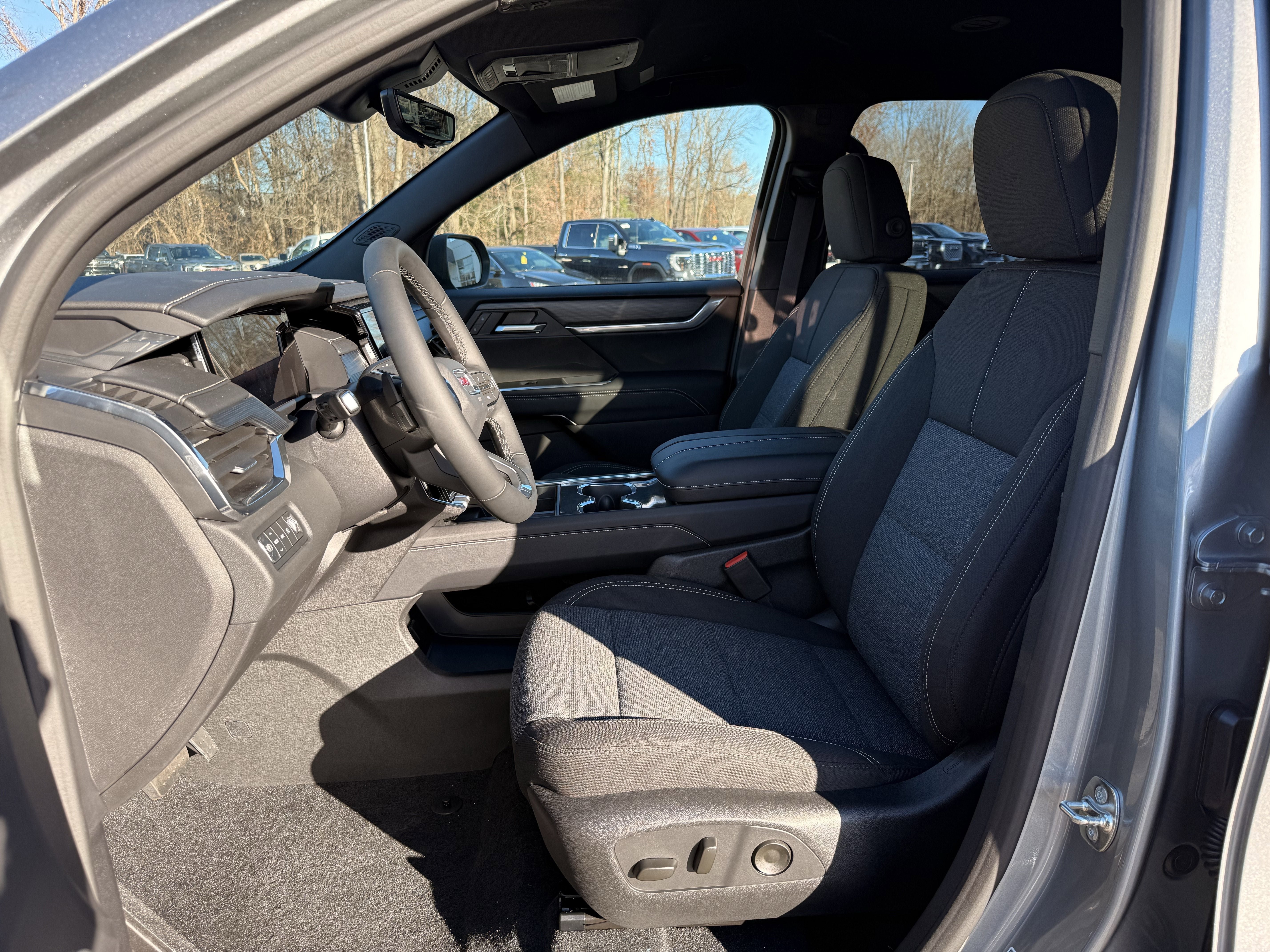 New 2026 GMC Acadia Elevation AWD/4WD image 11