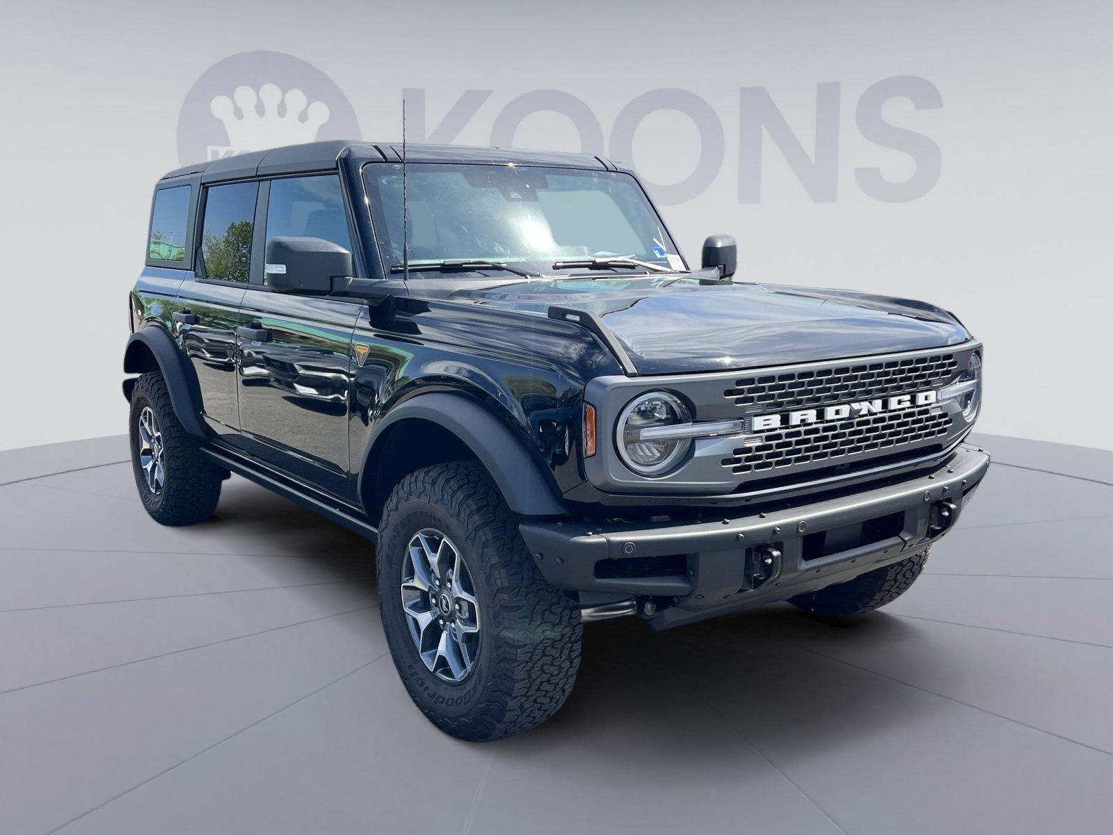 New 2025 Ford Bronco Badlands AWD/4WD image 2