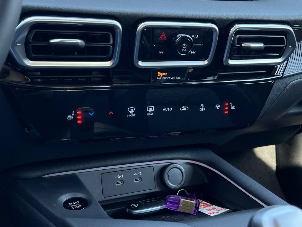 New 2026 Nissan Sentra SV w/ SV Convenience Package FWD image 14