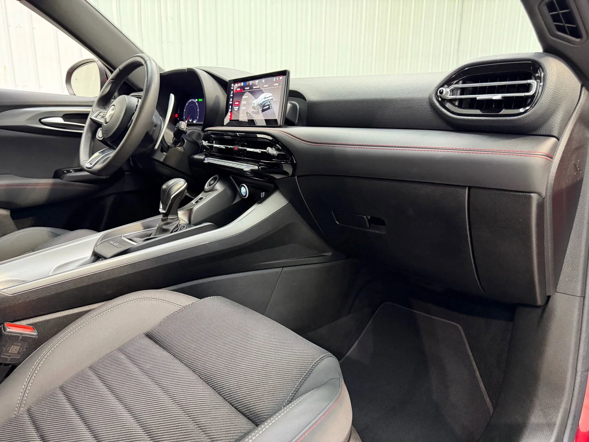 Used 2024 Dodge Hornet R/T image 14