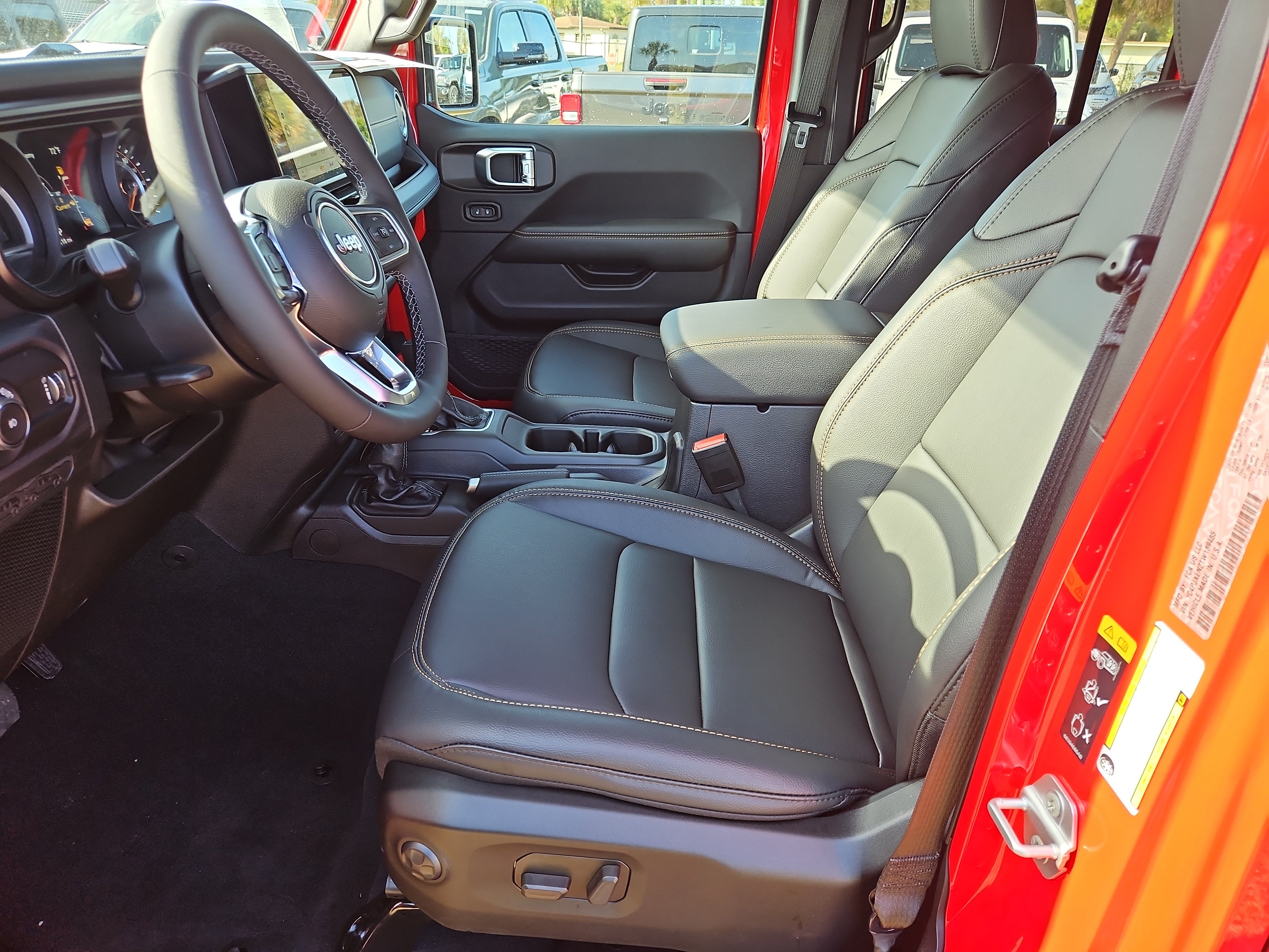 New 2026 Jeep Wrangler Unlimited Sahara AWD/4WD image 9