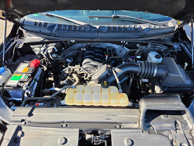 Used 2018 Ford F150 XLT w/ Equipment Group 302A Luxury AWD/4WD image 36