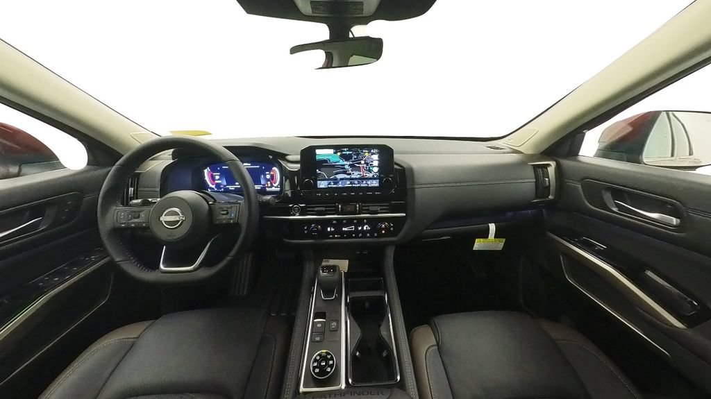 Certified 2024 Nissan Pathfinder Platinum AWD/4WD image 28