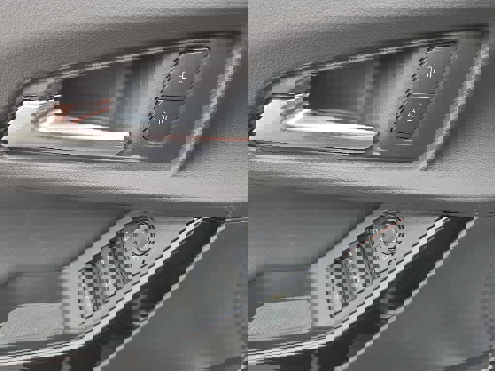 New 2026 Chevrolet Equinox LT image 12