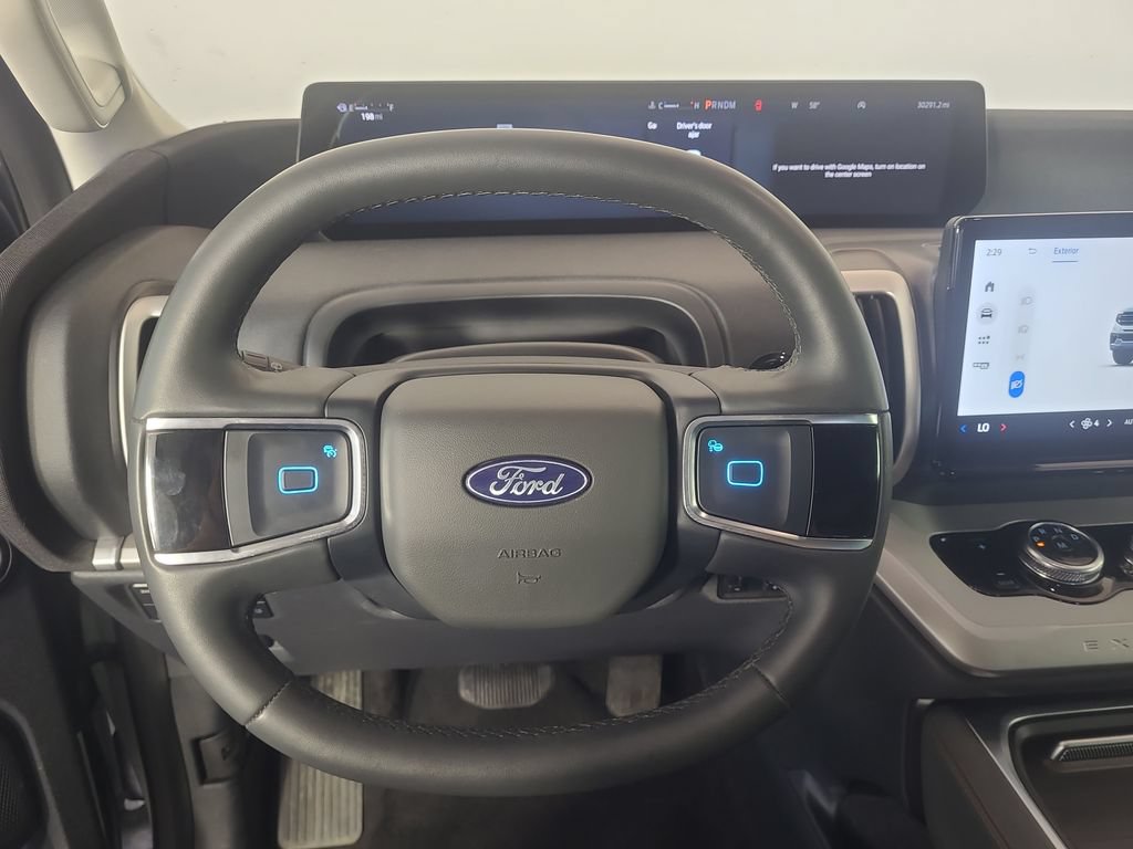 Used 2025 Ford Expedition Max Active AWD/4WD image 11