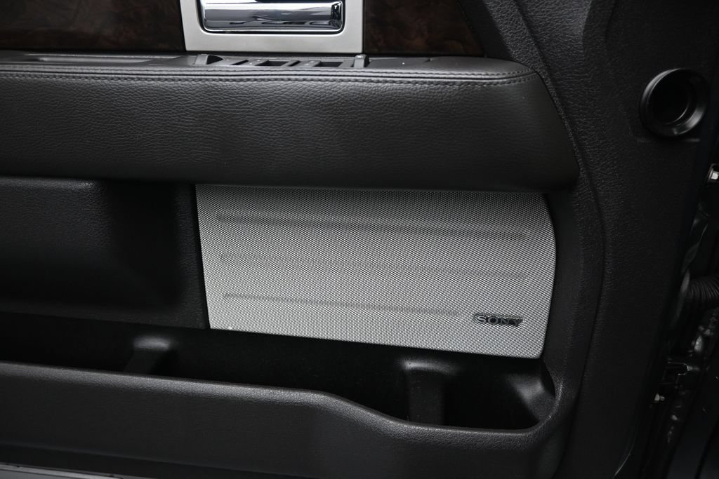 Used 2013 Ford F150 Platinum RWD image 19