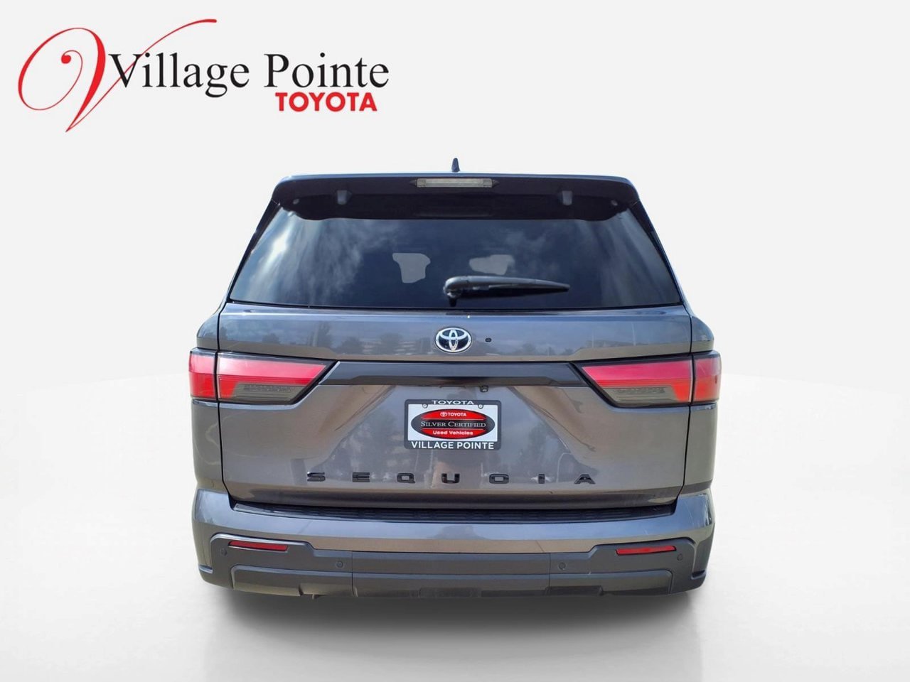 Certified 2023 Toyota Sequoia SR5 w/ SR5 Premium Package RWD image 4