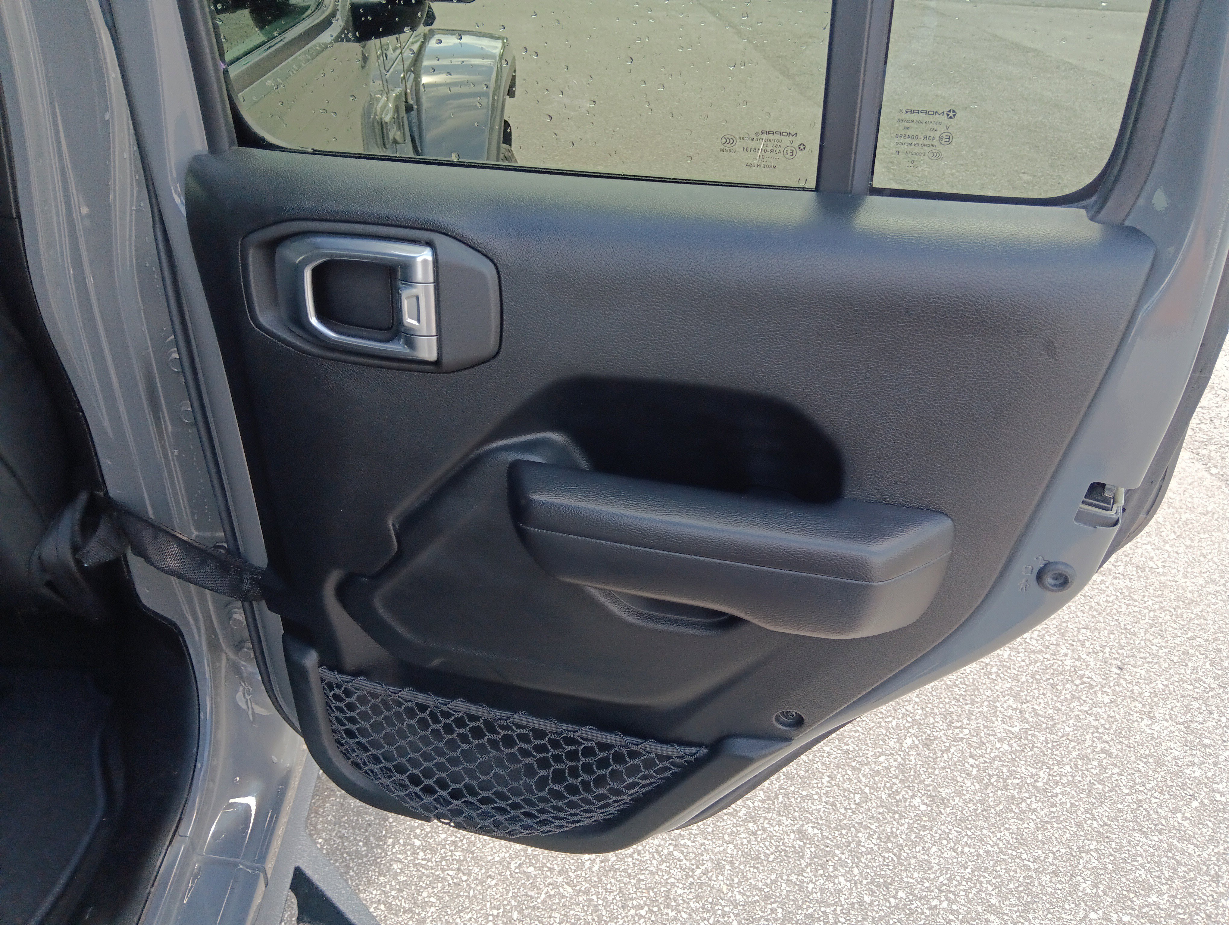 Used 2021 Jeep Gladiator Sport image 18