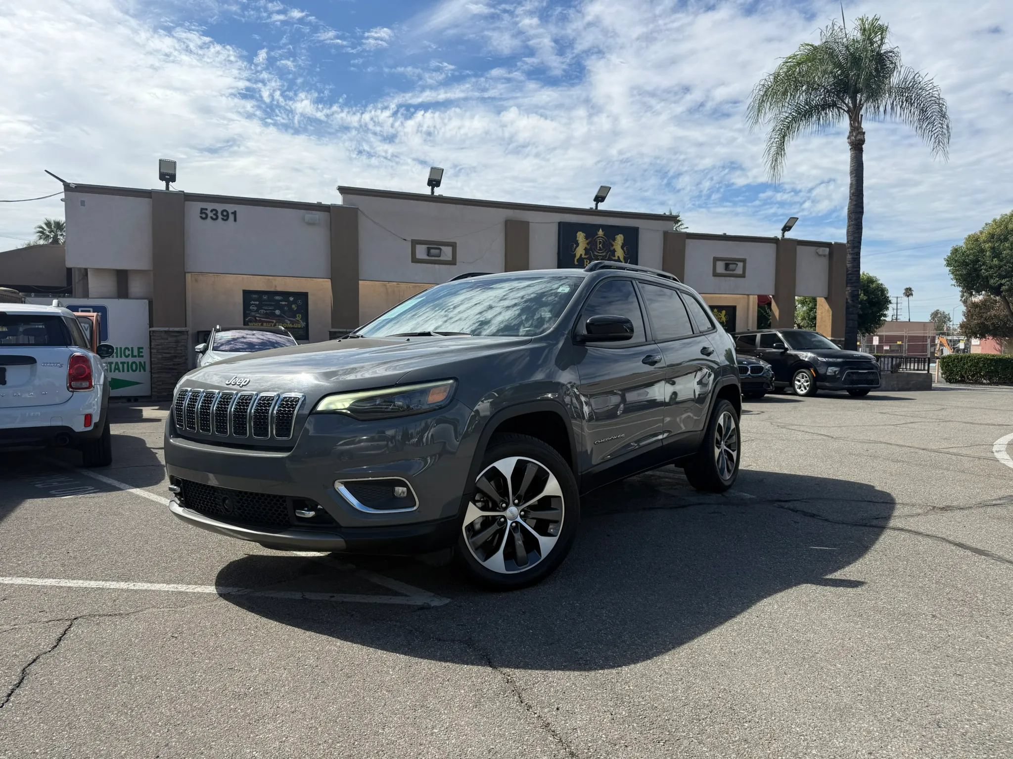 Used 2022 Jeep Cherokee Limited w/ Elite Package