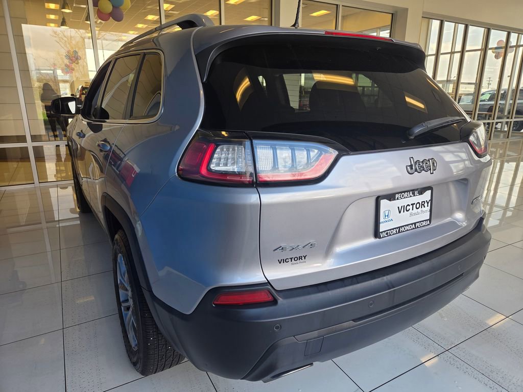 Used 2019 Jeep Cherokee Latitude Plus w/ Comfort/Convenience Group image 8