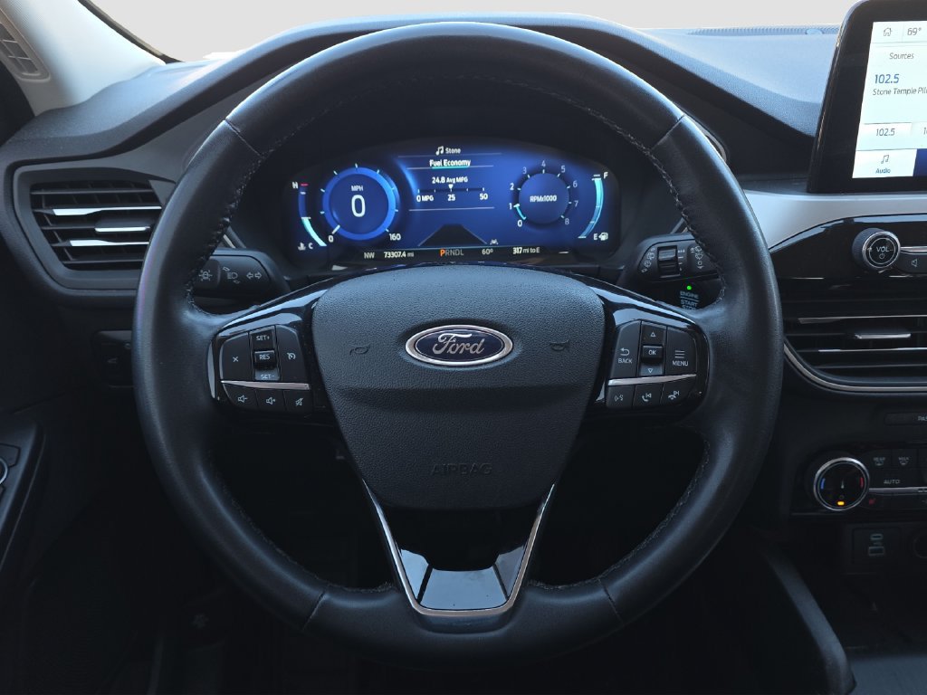 Used 2022 Ford Escape SEL w/ Technology Package AWD/4WD image 8
