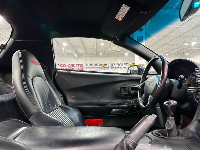 Used 2001 Chevrolet Corvette Z06 w/ Memory Pkg RWD image 12