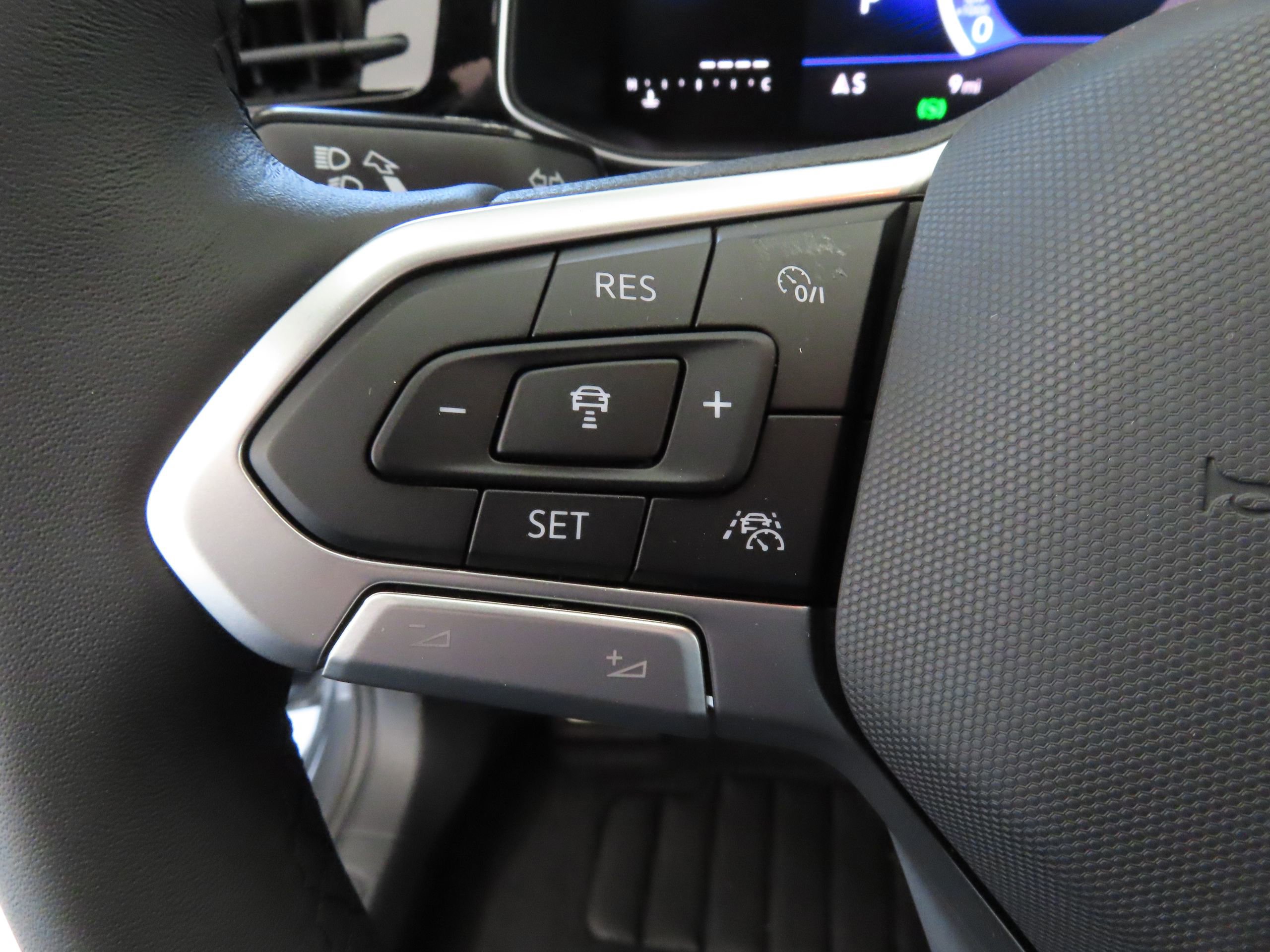 New 2026 Volkswagen Jetta Sport FWD image 12