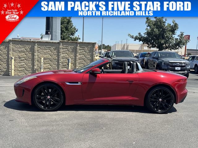 Used 2017 Jaguar F-TYPE Convertible RWD image 34