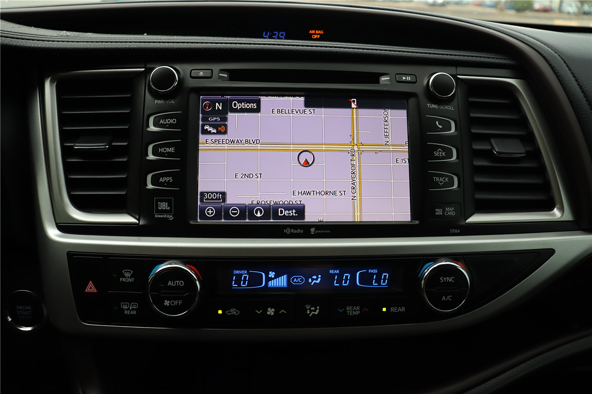 Used 2014 Toyota Highlander Limited AWD/4WD image 37
