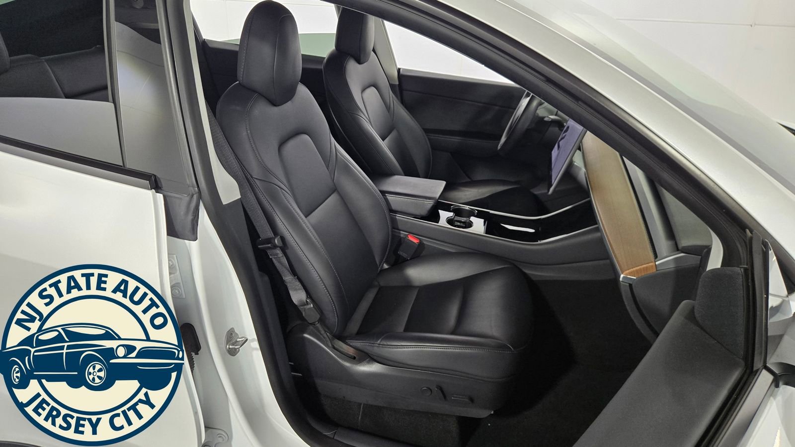 Used 2020 Tesla Model Y Performance image 33