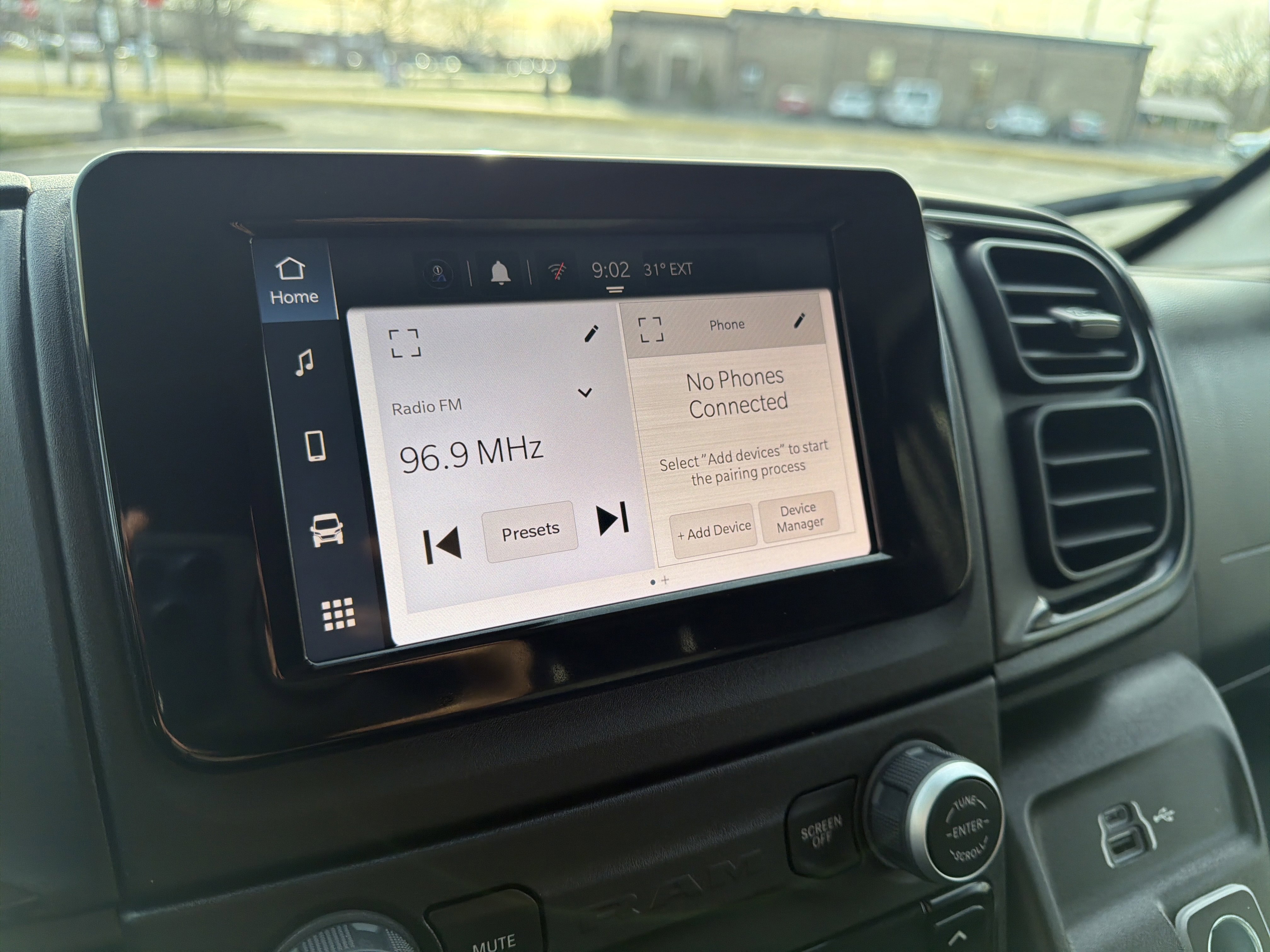 Used 2024 RAM ProMaster 2500 image 17