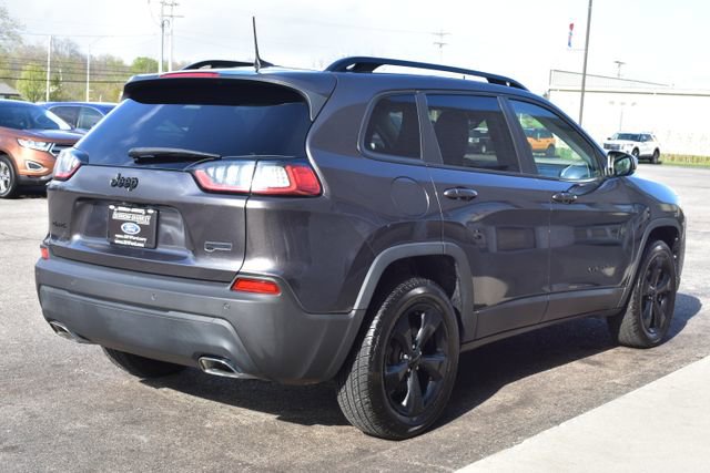Used 2019 Jeep Cherokee Latitude Plus AWD/4WD image 9
