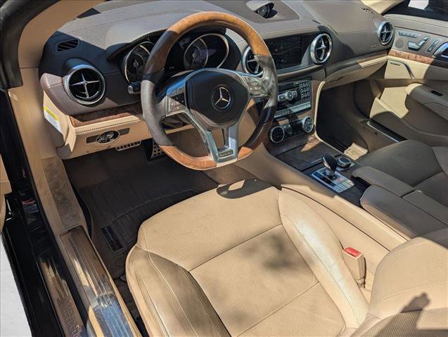 Used 2014 Mercedes-Benz SL 550 image 6