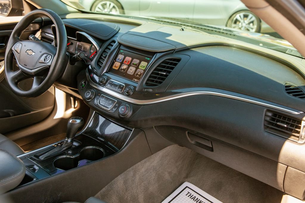 Used 2018 Chevrolet Impala LS FWD image 11