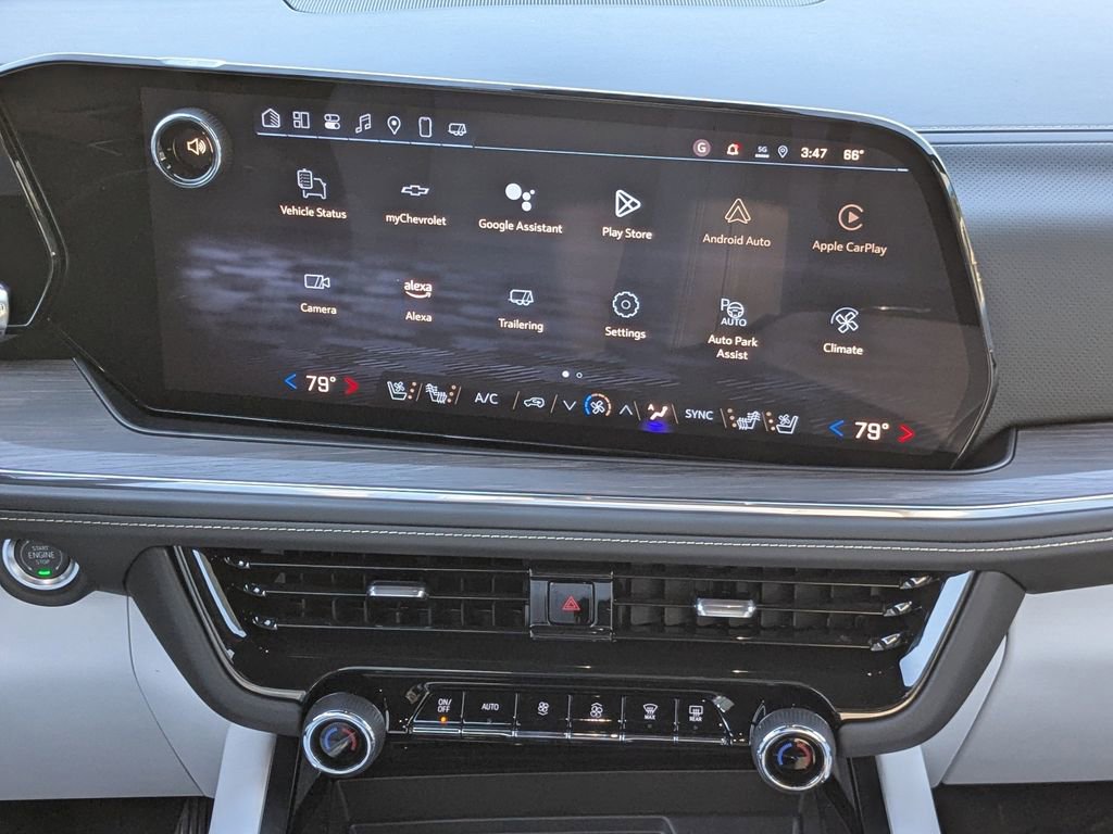 New 2025 Chevrolet Suburban Premier image 21