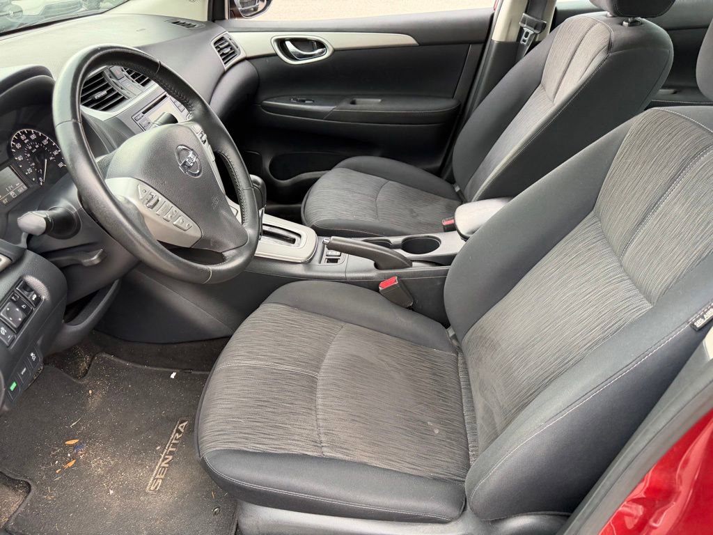Used 2015 Nissan Sentra SV w/ Cold Weather Package FWD image 22
