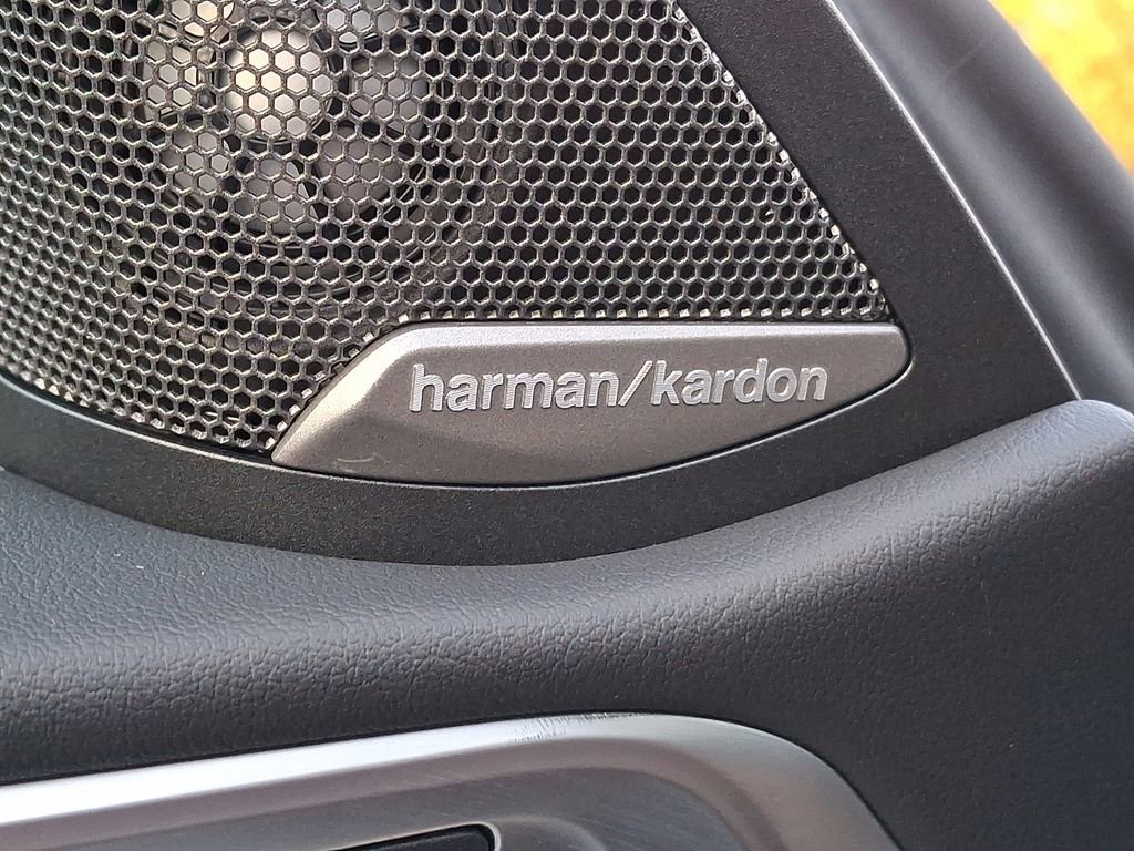 Certified 2025 BMW 440i xDrive Convertible w/ Premium Package image 24