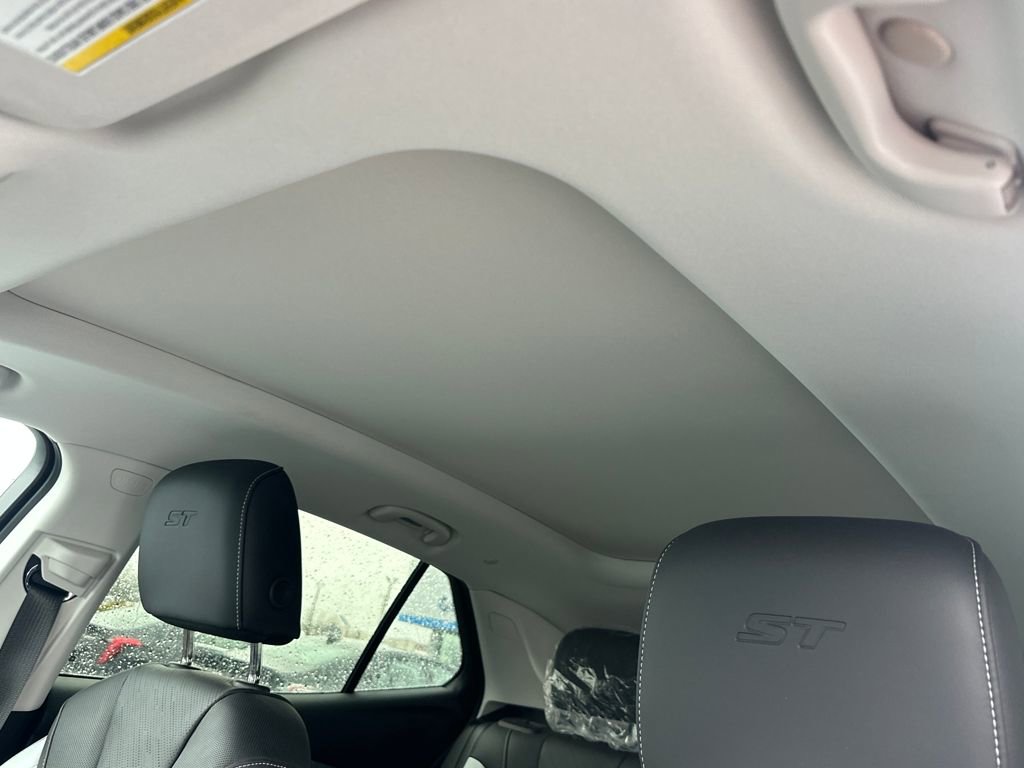 New 2026 Buick Envision Sport Touring image 14