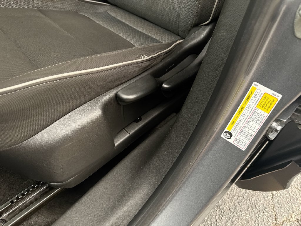 Used 2021 Chevrolet TrailBlazer LS FWD image 14