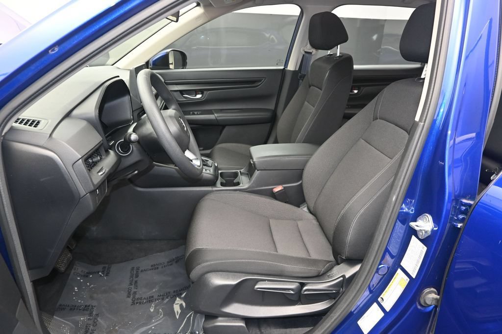Used 2023 Honda CR-V LX image 14