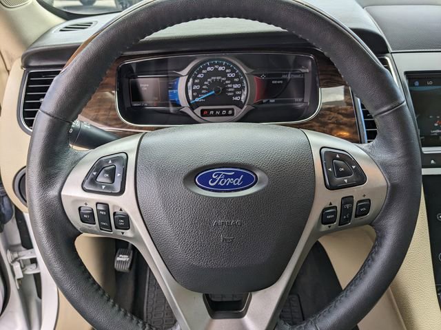 Used 2018 Ford Taurus Limited FWD image 32