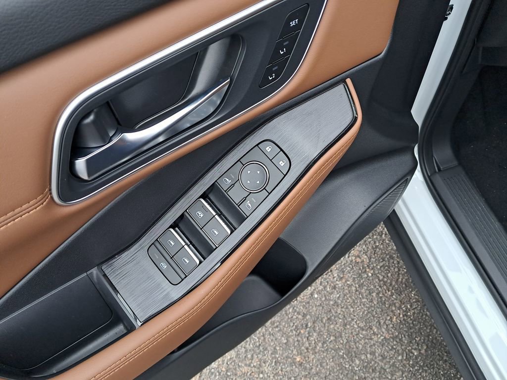 New 2026 Nissan Rogue Platinum w/ Platinum Premium Package image 12