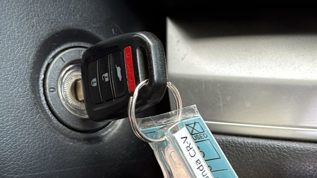 Used 2016 Honda CR-V LX image 30