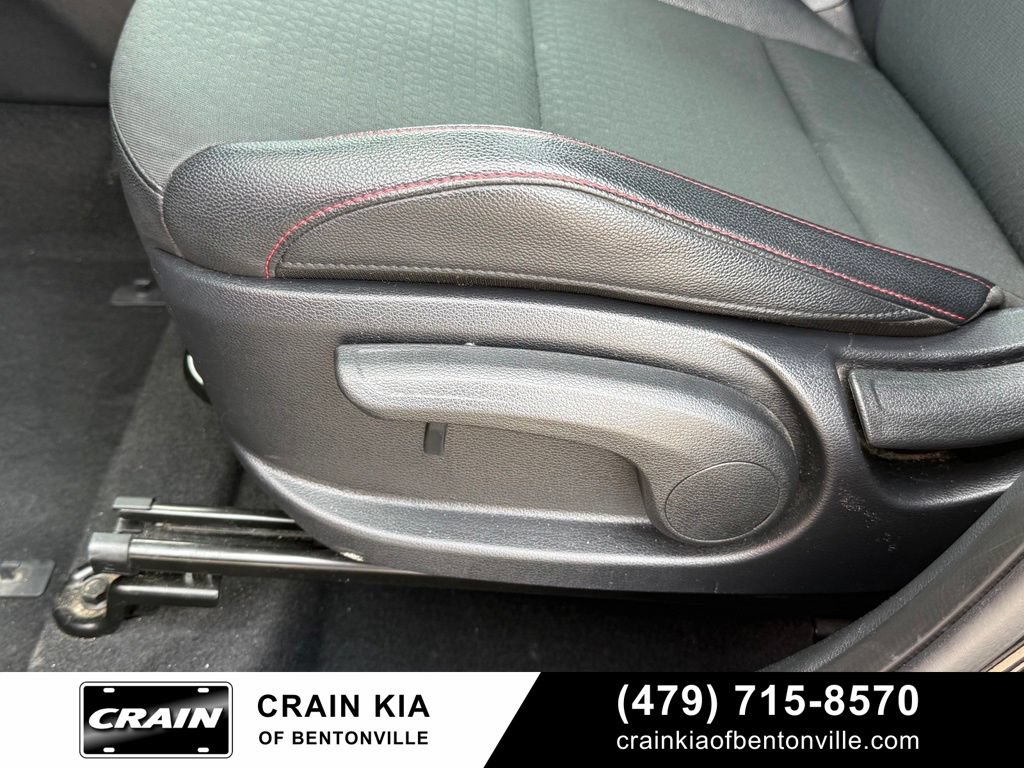 Certified 2024 Kia Soul GT-Line FWD image 11