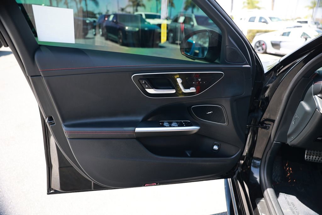 Used 2025 Mercedes-Benz C 43 AMG 4MATIC Sedan image 18