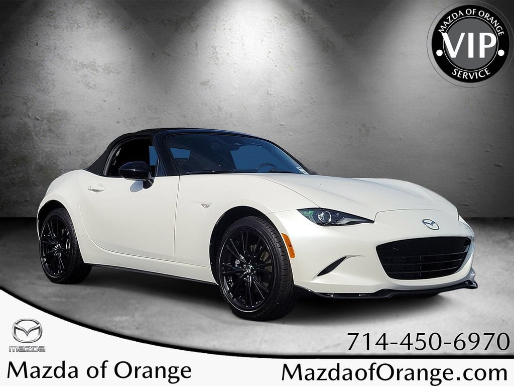 New 2026 MAZDA MX-5 Miata Club w/ Interior Package