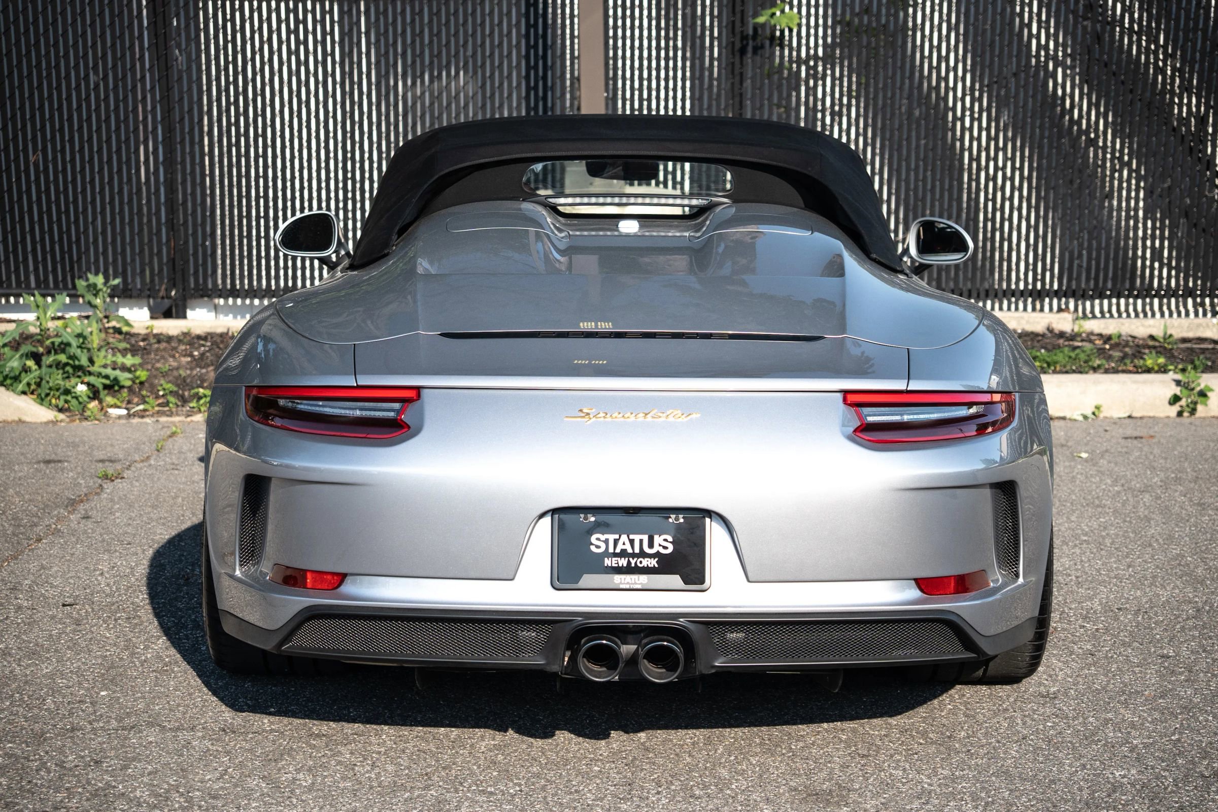 Used 2019 Porsche 911 Speedster RWD image 32