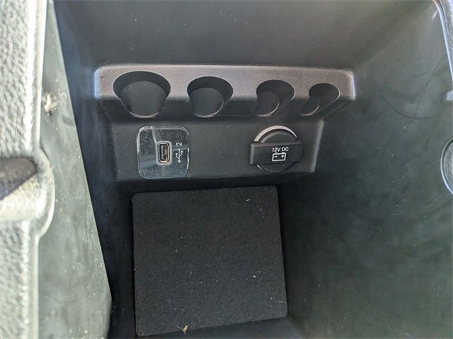 Used 2019 Jeep Cherokee Latitude Plus image 22