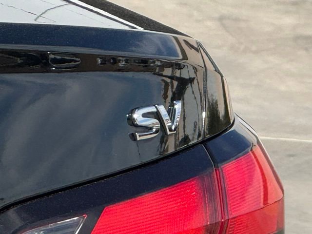 Used 2023 Nissan Versa SV image 14