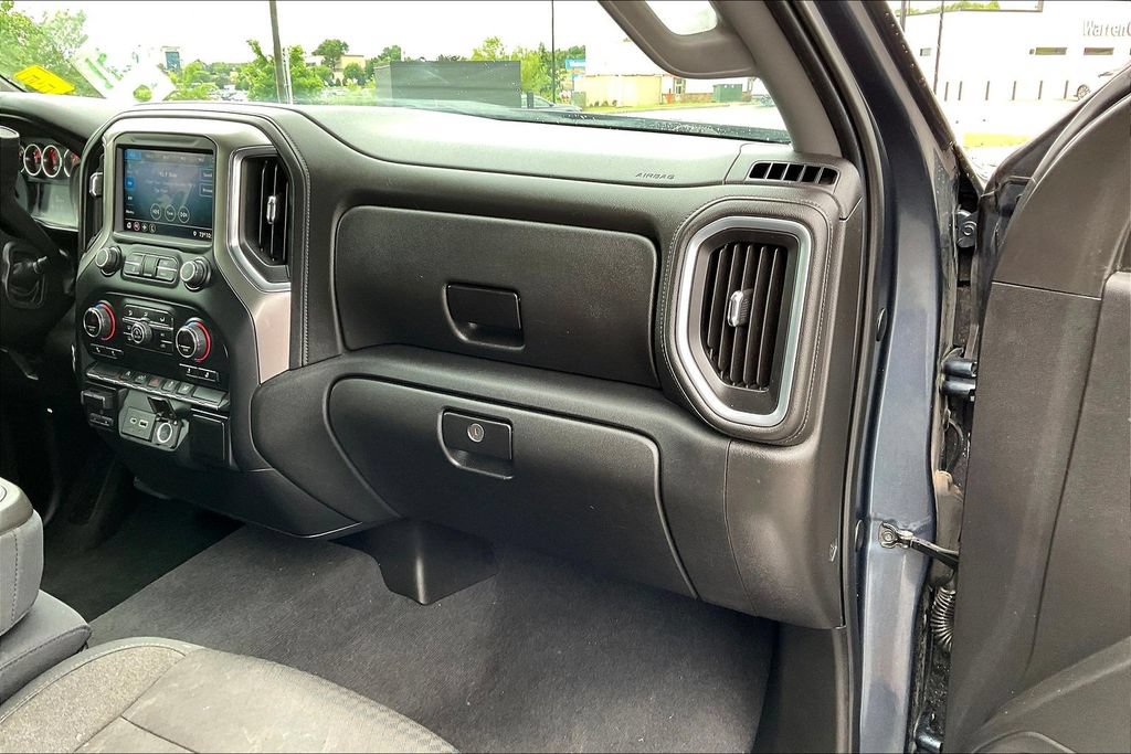 Used 2019 Chevrolet Silverado 1500 RST w/ True North Edition AWD/4WD image 17